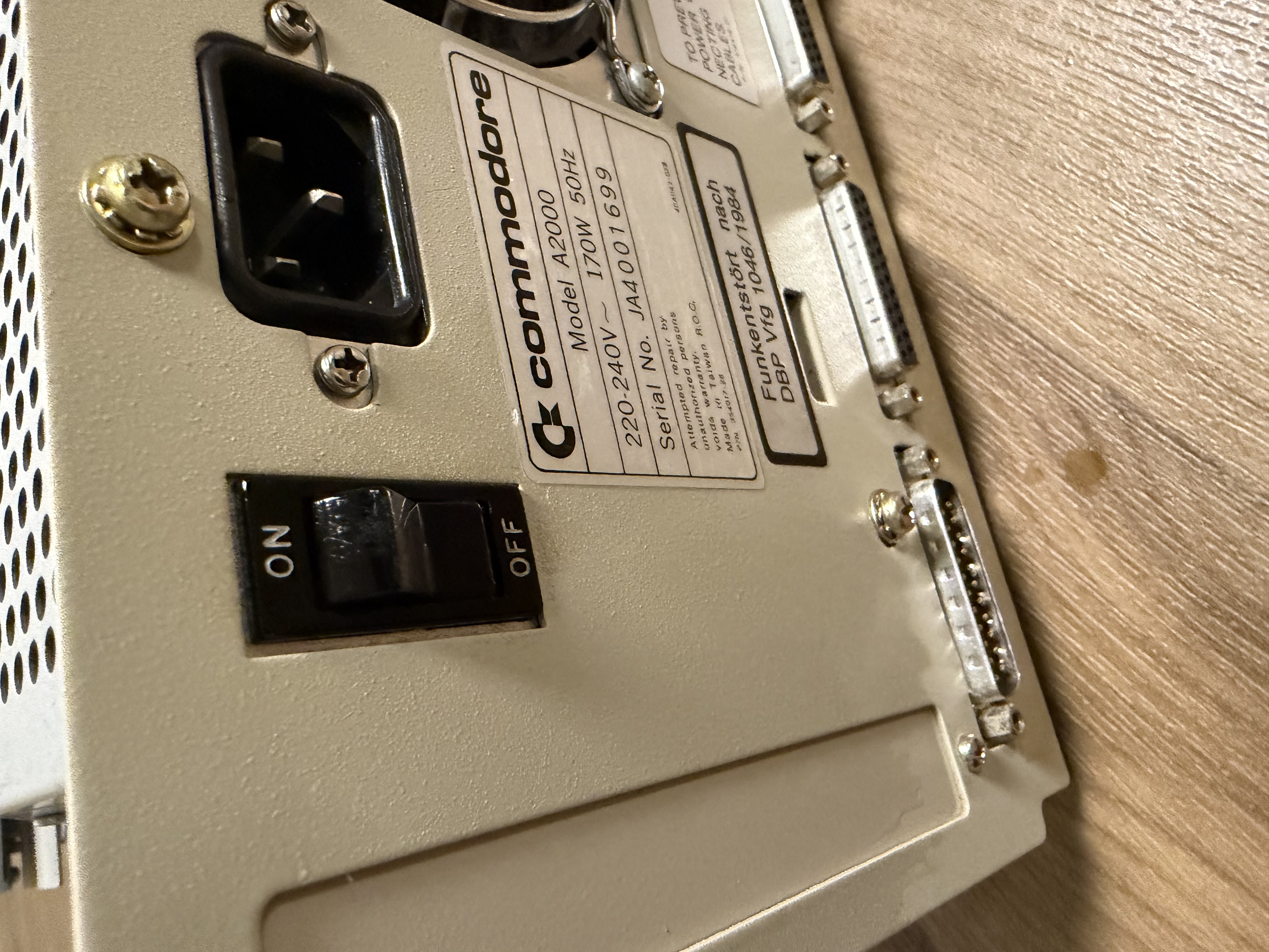 img18: Schalterbereich nachher