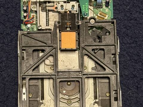 img13: Laufwerk wieder zusammengebaut