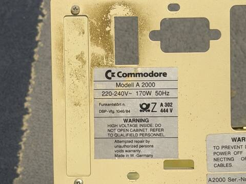 img22: Gehäuse von hinten