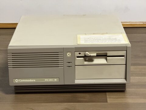 Commodore PC20-III vor der Reparatur