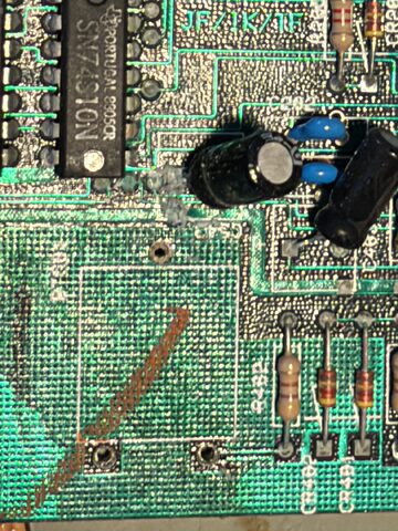 PC20-III Board nach entferntem Akku